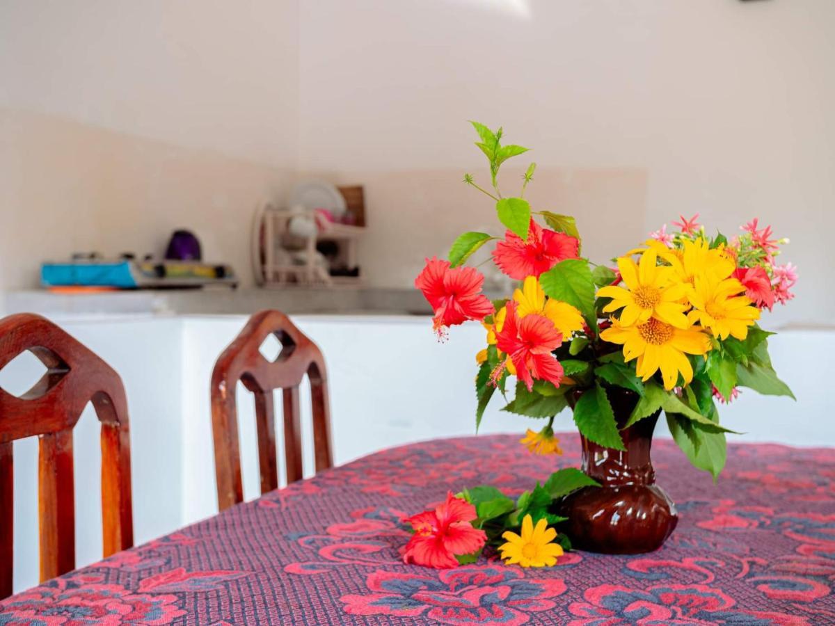 Surfing Guest House Ματάρα Εξωτερικό φωτογραφία